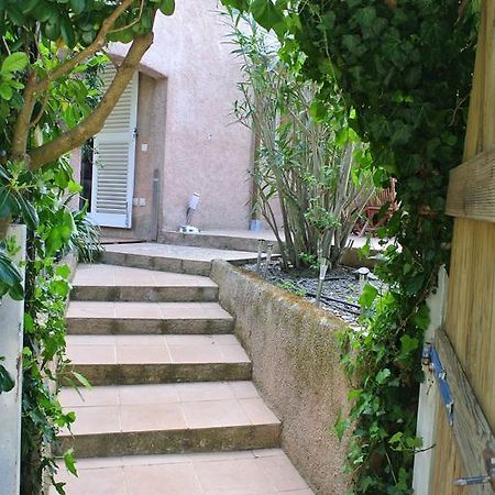 Les Rives De St Tropez Apartment Сен Тропе Екстериор снимка