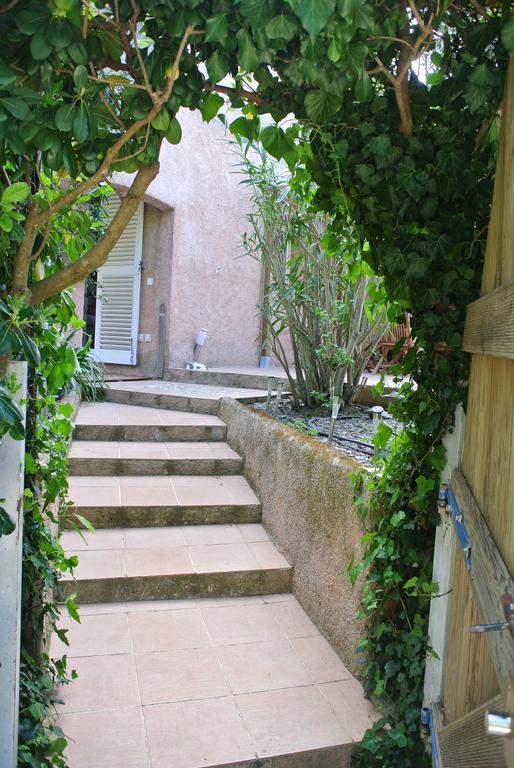 Les Rives De St Tropez Apartment Сен Тропе Екстериор снимка